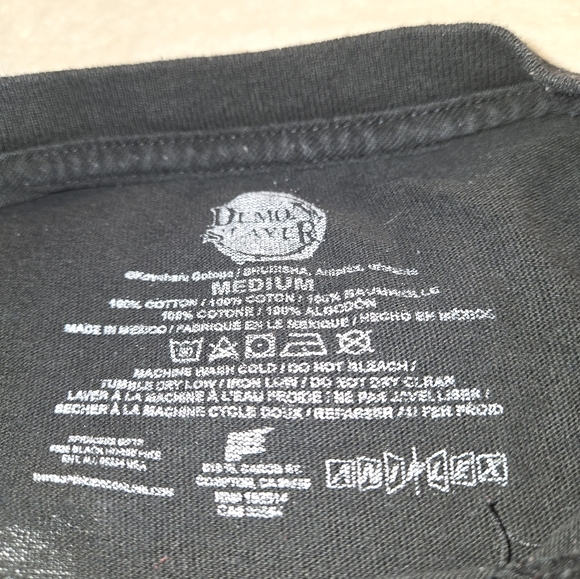 DEMON SLAYER TANJIRO KAMADO ANIME BLACK T-SHIRT SIZE MEDIUM - FRONT & BACK PRINT - Picture 3 of 4